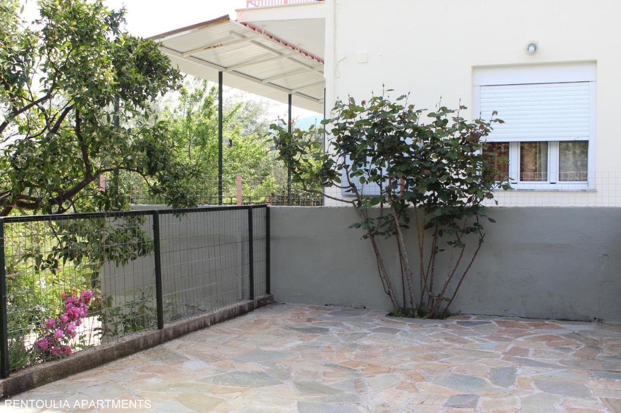 Rentoulia Apartments Poúlithra Dış mekan fotoğraf