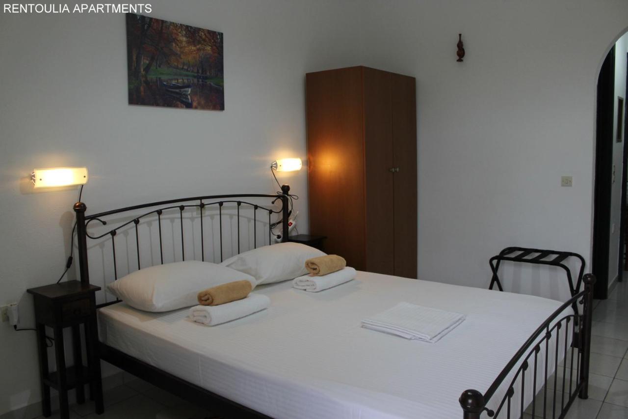 Rentoulia Apartments Poúlithra Dış mekan fotoğraf