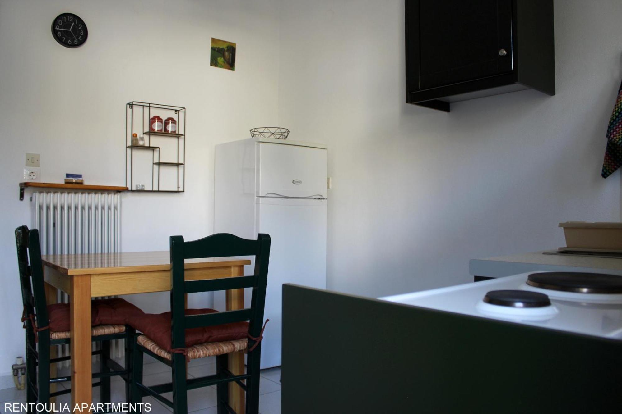 Rentoulia Apartments Poúlithra Dış mekan fotoğraf