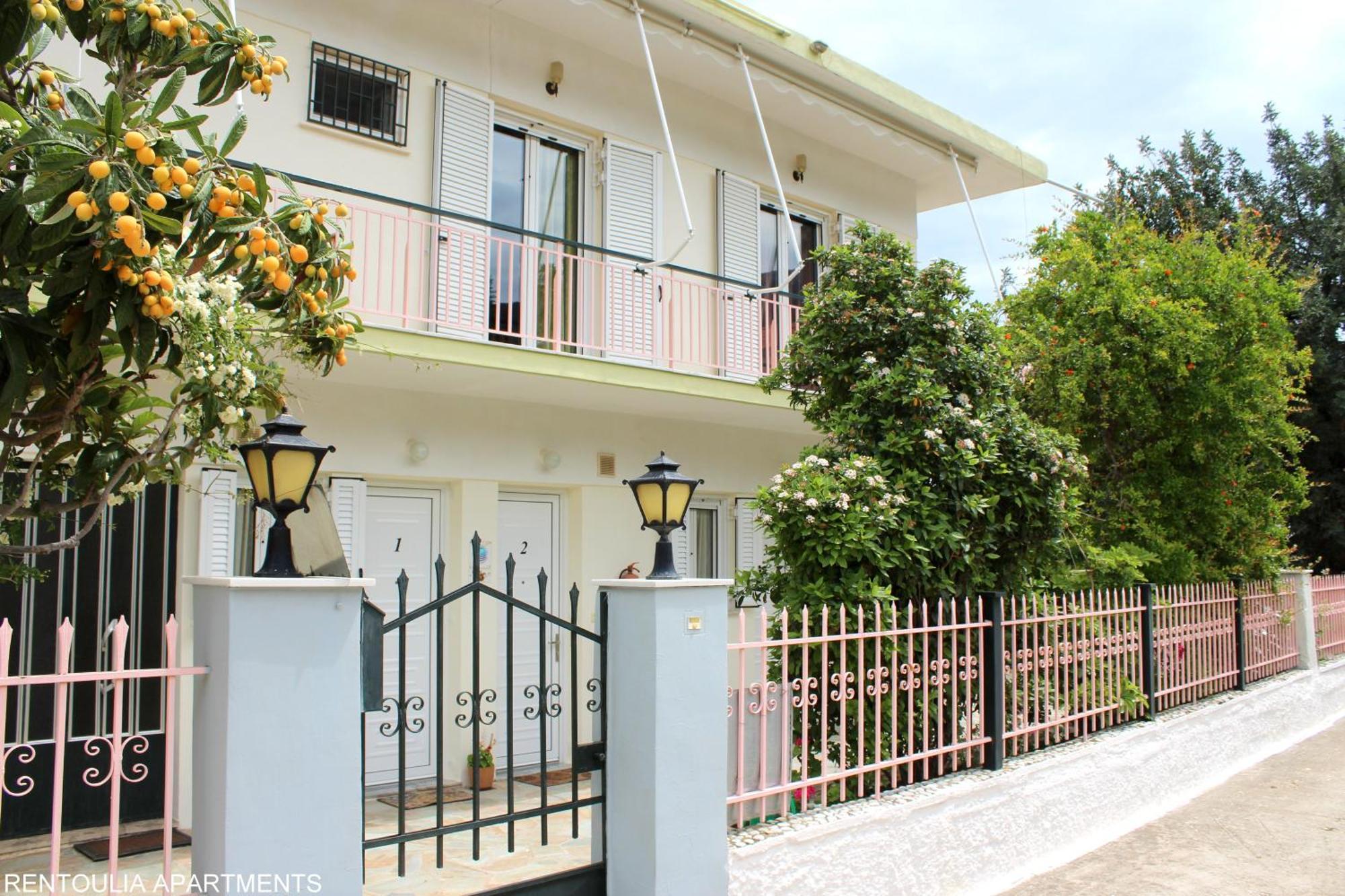 Rentoulia Apartments Poúlithra Dış mekan fotoğraf