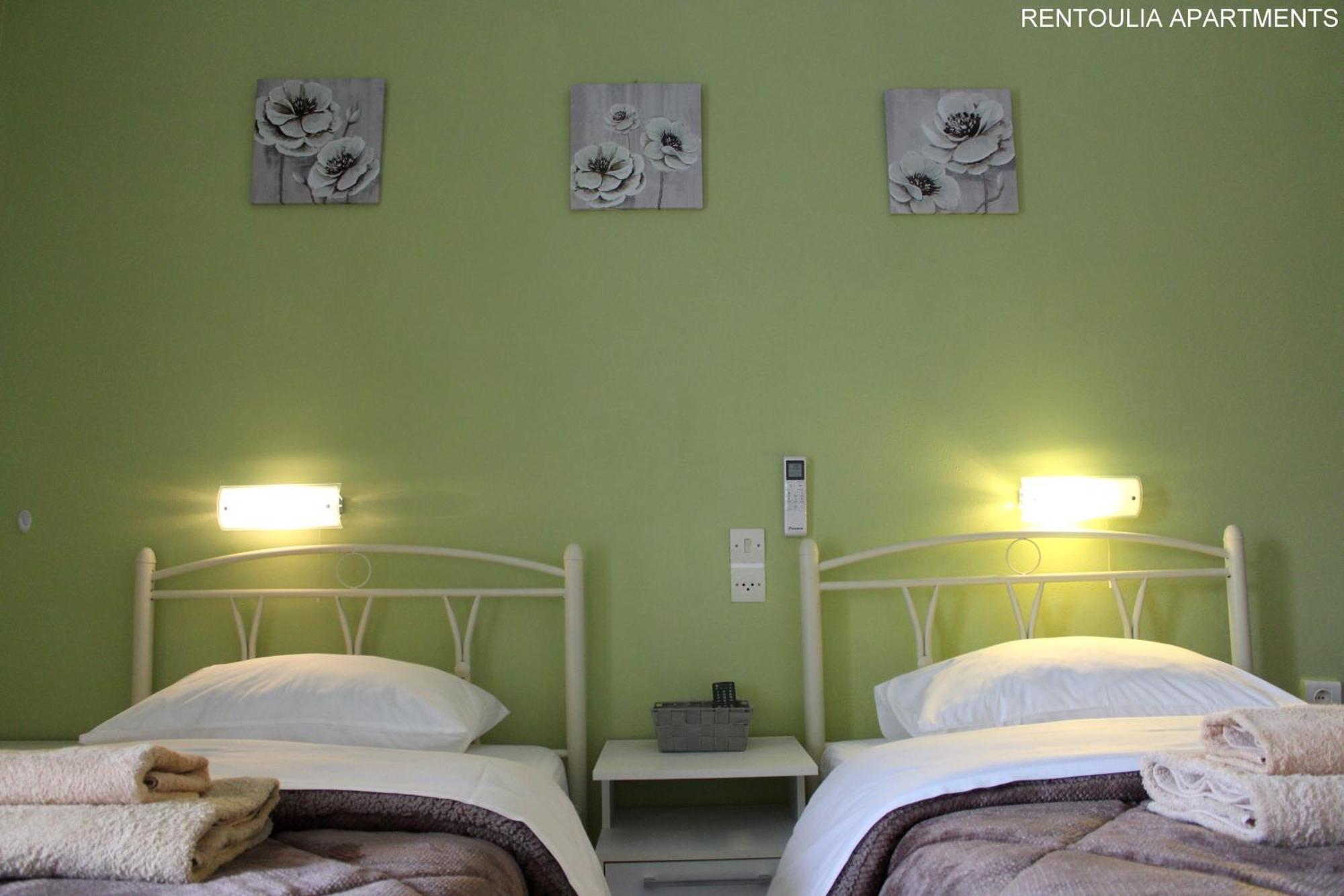 Rentoulia Apartments Poúlithra Dış mekan fotoğraf