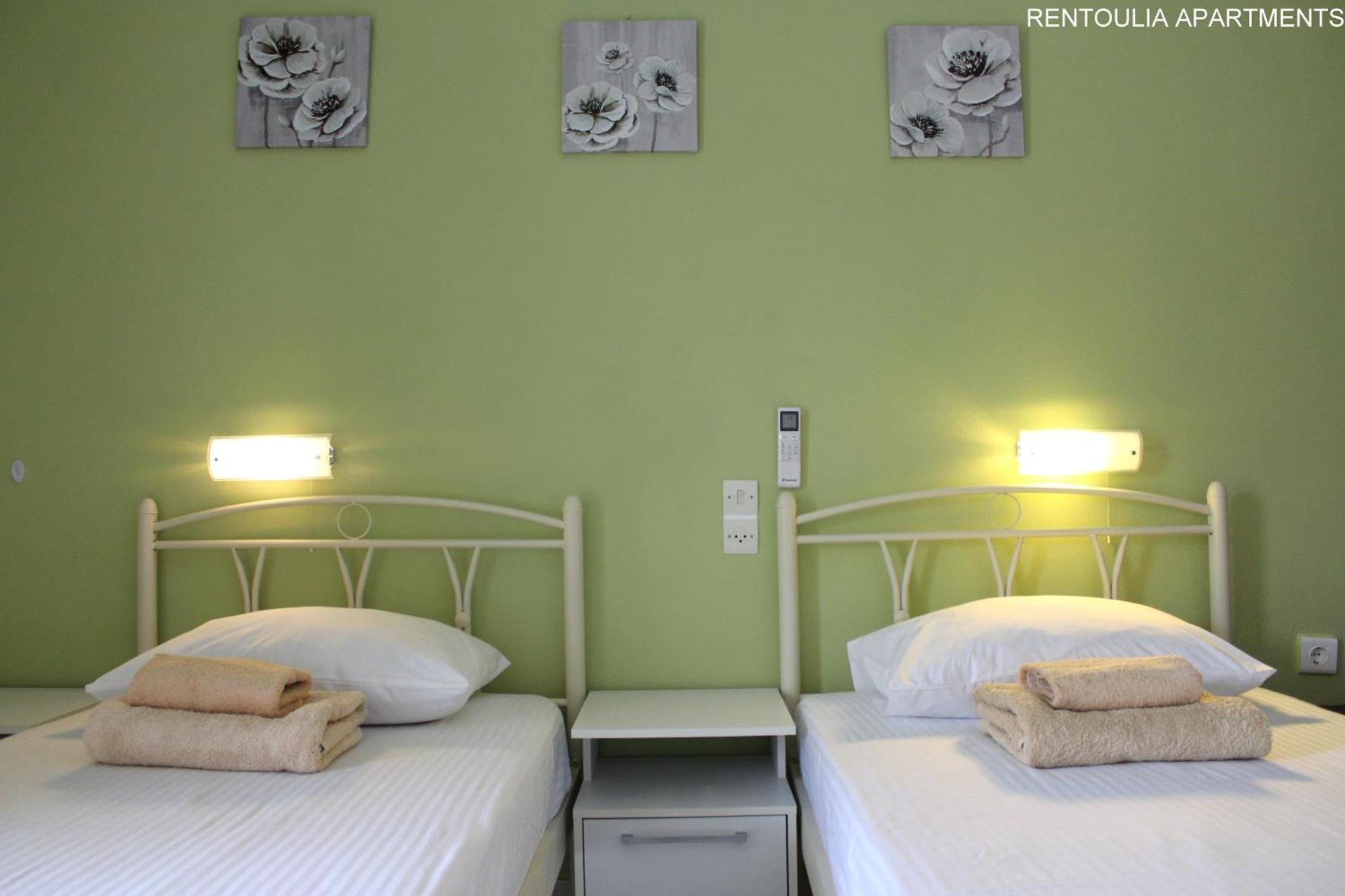 Rentoulia Apartments Poúlithra Dış mekan fotoğraf